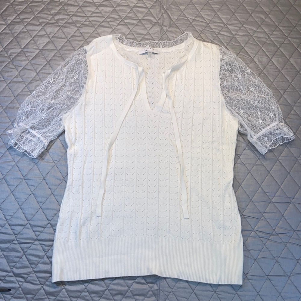 Liquid by Sioni Off White Sweater W/Lace Sleeves and Tie Neckline. Size Large